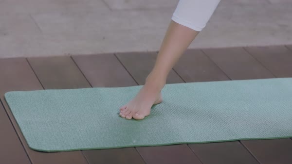 preview yoga lesson