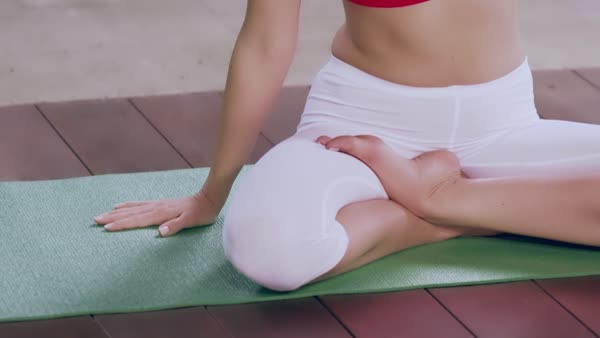 preview yoga lesson