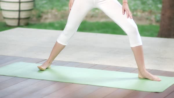 preview yoga lesson