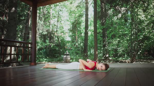 preview yoga lesson