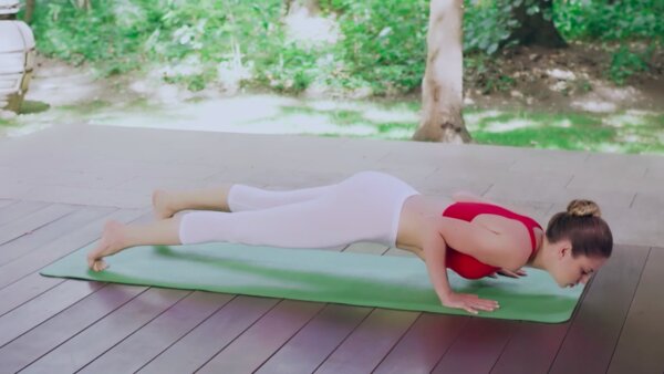 preview yoga lesson