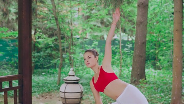 preview yoga lesson