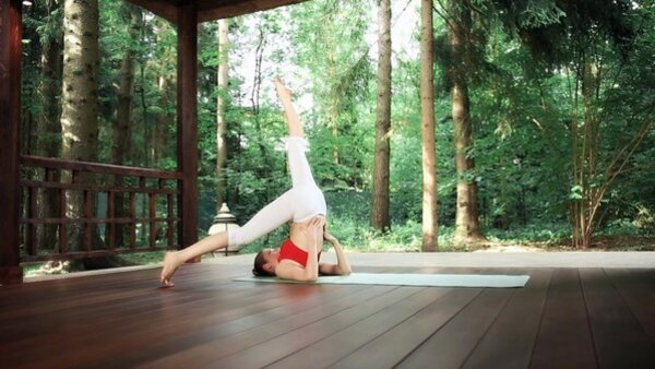 preview yoga lesson