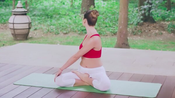preview yoga lesson