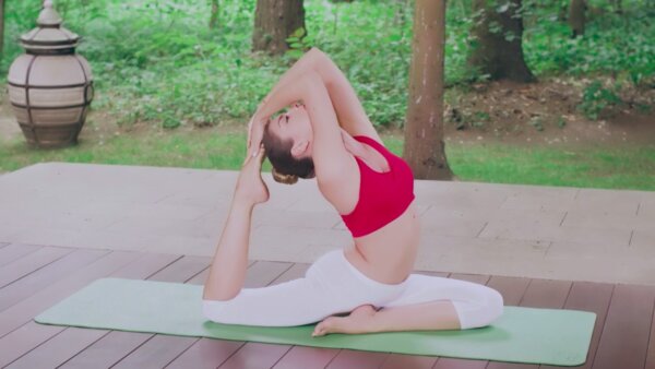 preview yoga lesson