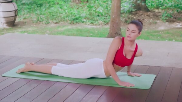 preview yoga lesson