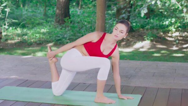 preview yoga lesson