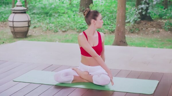 preview yoga lesson