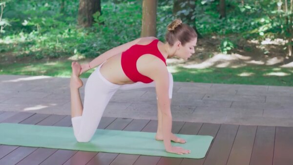 preview yoga lesson